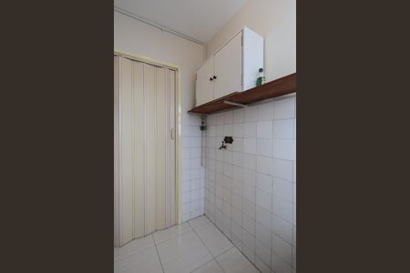 Apartamento à venda com 68m², 2 quartos e 1 vagaÁrea de serviço