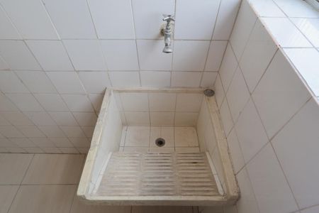 Apartamento à venda com 68m², 2 quartos e 1 vagaÁrea de serviço