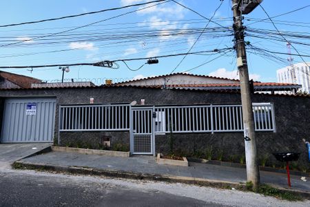 Casa à venda com 300m², 3 quartos e 2 vagasFachada