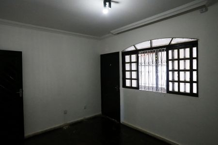 Casa à venda com 300m², 3 quartos e 2 vagasQuarto