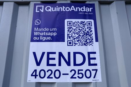 Casa à venda com 300m², 3 quartos e 2 vagasPlaquinha
