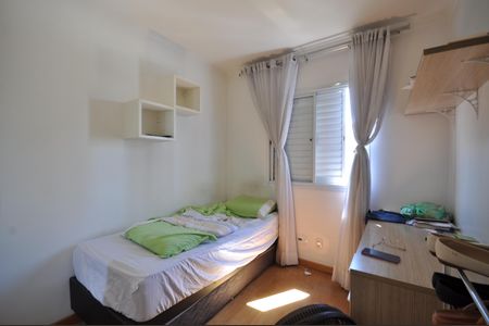 Apartamento à venda com 64m², 2 quartos e 1 vagaQuarto 2