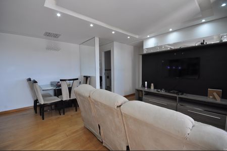 Apartamento à venda com 64m², 2 quartos e 1 vagaSala