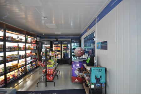 Apartamento à venda com 64m², 2 quartos e 1 vagaMini Market