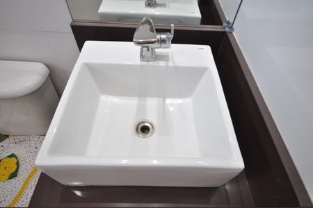 Apartamento à venda com 64m², 2 quartos e 1 vagaBanheiro do Quarto Suíte