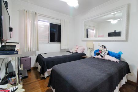 Apartamento para alugar com 210m², 5 quartos e 4 vagasSuíte 2