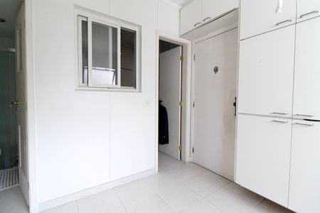 Apartamento para alugar com 210m², 5 quartos e 4 vagasÁrea de Serviço