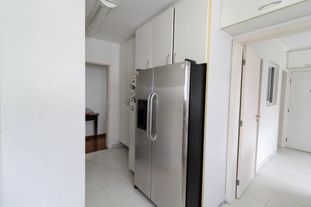 Apartamento para alugar com 210m², 5 quartos e 4 vagasCozinha