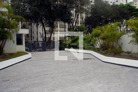 Apartamento para alugar com 210m², 5 quartos e 4 vagasÁrea comum