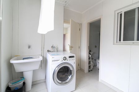 Apartamento para alugar com 210m², 5 quartos e 4 vagasÁrea de Serviço