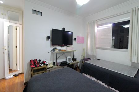 Apartamento para alugar com 210m², 5 quartos e 4 vagasSuíte 2