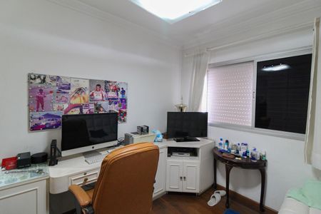 Apartamento para alugar com 210m², 5 quartos e 4 vagasSuíte 1