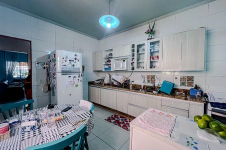 Casa para alugar com 170m², 3 quartos e 2 vagasCozinha