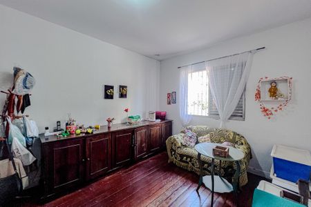 Casa para alugar com 170m², 3 quartos e 2 vagasQuarto 1