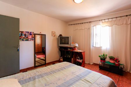 Casa à venda com 270m², 3 quartos e 1 vagaQuarto