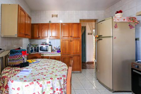 Casa à venda com 270m², 3 quartos e 1 vagacozinha