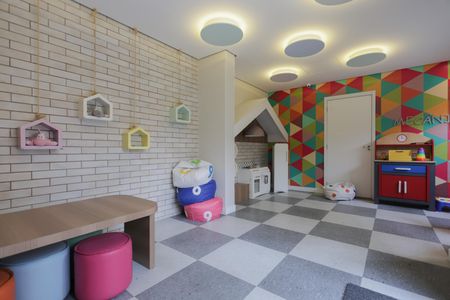 Apartamento para alugar com 43m², 2 quartos e sem vaga Apartamento para alugar com 43m², 2 quartos e sem vagaÁrea comum - Brinquedoteca