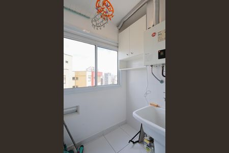 Apartamento para alugar com 43m², 2 quartos e sem vaga Apartamento para alugar com 43m², 2 quartos e sem vagaÁrea de serviço