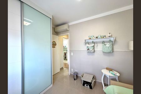 Apartamento à venda com 108m², 3 quartos e 2 vagas Apartamento à venda com 108m², 3 quartos e 2 vagasQuarto 1