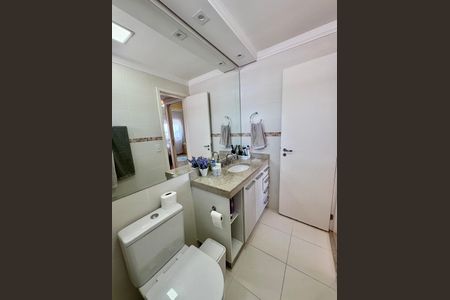 Apartamento à venda com 108m², 3 quartos e 2 vagas Apartamento à venda com 108m², 3 quartos e 2 vagasBanheiro Suíte