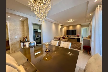 Apartamento à venda com 108m², 3 quartos e 2 vagas Apartamento à venda com 108m², 3 quartos e 2 vagasSala