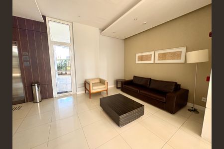 Apartamento à venda com 108m², 3 quartos e 2 vagas Apartamento à venda com 108m², 3 quartos e 2 vagasÁrea comum - Hall da Torre