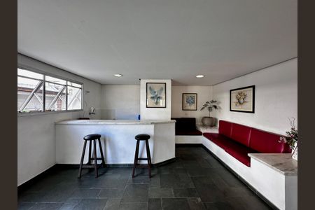 Apartamento para alugar com 48m², 1 quarto e 1 vagaSalão de Festas 