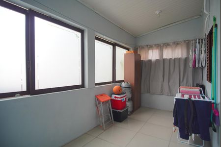 Casa à venda com 150m², 3 quartos e 2 vagas Casa à venda com 150m², 3 quartos e 2 vagasÁrea de Serviço