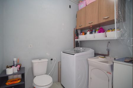 Casa à venda com 150m², 3 quartos e 2 vagas Casa à venda com 150m², 3 quartos e 2 vagasBanheiro 2