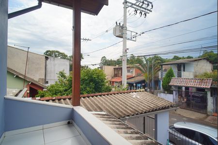 Casa à venda com 150m², 3 quartos e 2 vagas Casa à venda com 150m², 3 quartos e 2 vagasVaranda do Quarto 3