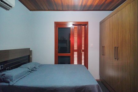 Casa à venda com 150m², 3 quartos e 2 vagas Casa à venda com 150m², 3 quartos e 2 vagasQuarto 3