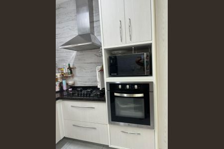 Casa de condomínio à venda com 228m², 3 quartos e 3 vagasFoto 04