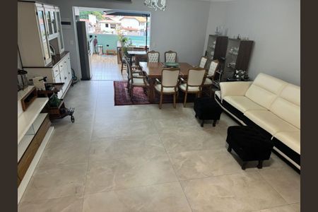 Casa de condomínio à venda com 228m², 3 quartos e 3 vagasFoto 21