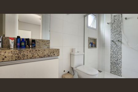 Casa de condomínio à venda com 275m², 3 quartos e 4 vagasBanheiro