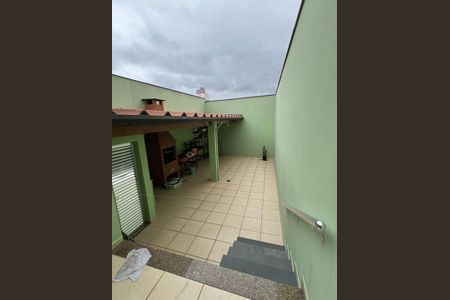 Casa à venda com 163m², 2 quartos e 2 vagasÁrea Externa