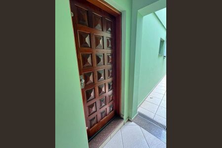 Casa à venda com 163m², 2 quartos e 2 vagasÁrea Externa