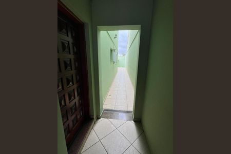 Casa à venda com 163m², 2 quartos e 2 vagasÁrea Externa