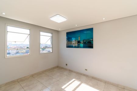 Apartamento à venda com 64m², 3 quartos e 1 vagaSala