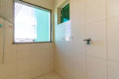 Apartamento à venda com 64m², 3 quartos e 1 vagaÁrea de Serviço