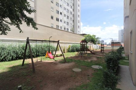 Apartamento à venda com 46m², 2 quartos e sem vagaÁrea comum