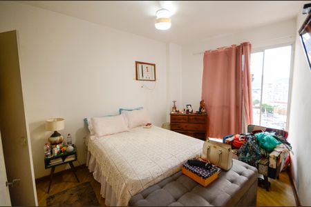 Apartamento à venda com 60m², 1 quarto e 1 vagaQuarto