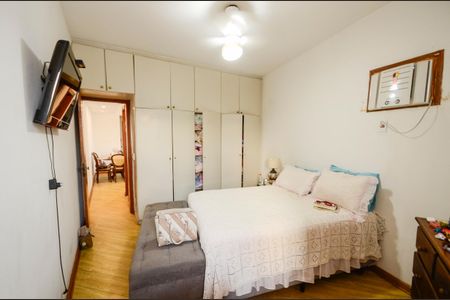 Apartamento à venda com 60m², 1 quarto e 1 vagaQuarto