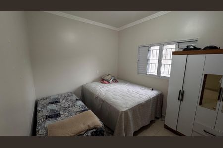 Casa à venda com 213m², 3 quartos e 7 vagas Casa à venda com 213m², 3 quartos e 7 vagasQuarto 1