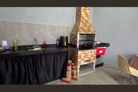 Casa à venda com 213m², 3 quartos e 7 vagas Casa à venda com 213m², 3 quartos e 7 vagasÁrea comum