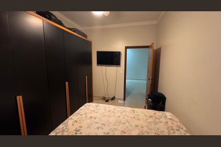 Casa à venda com 213m², 3 quartos e 7 vagas Casa à venda com 213m², 3 quartos e 7 vagasQuarto 2