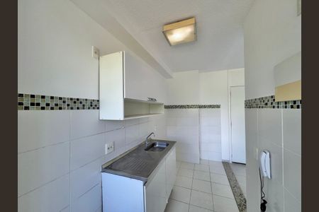 Apartamento à venda com 55m², 2 quartos e 1 vagaCozinha e Área de Serviço