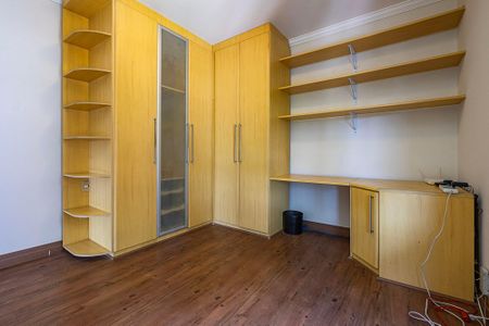 Apartamento à venda com 192m², 4 quartos e 3 vagasQuarto 3