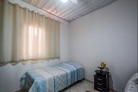 Casa à venda com 200m², 5 quartos e 2 vagasEdícula