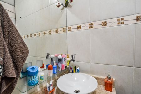 Casa à venda com 200m², 5 quartos e 2 vagasBanheiro