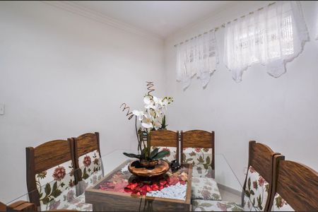 Casa à venda com 200m², 5 quartos e 2 vagasCopa